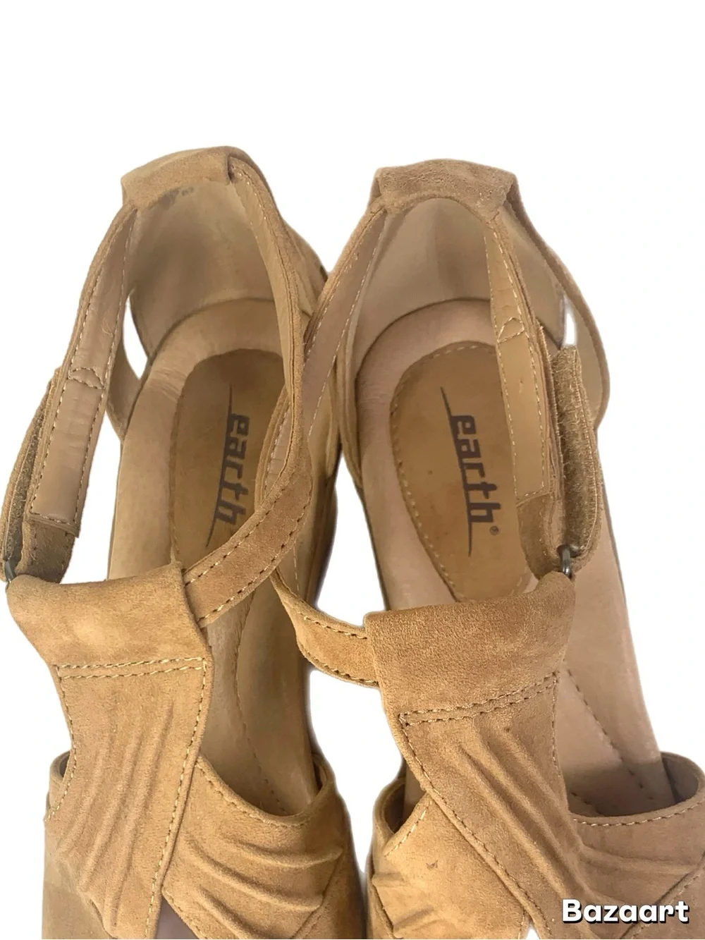 Earth Tan Suede Peep-Toe Wedge Sandals 9 wide